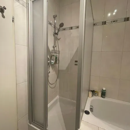 Ein Im Zentrum Homestay szállás
