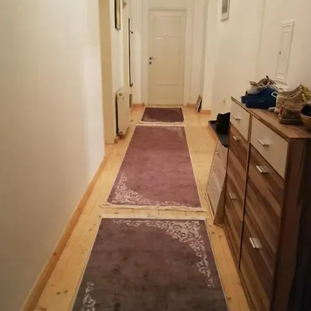Ein Im Zentrum Homestay szállás *