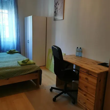 Ein Im Zentrum Homestay szállás